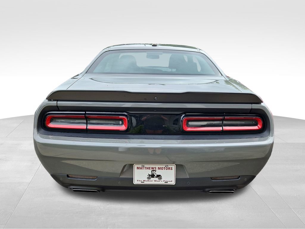 Used 2023 Dodge Challenger R/T RWD image 6