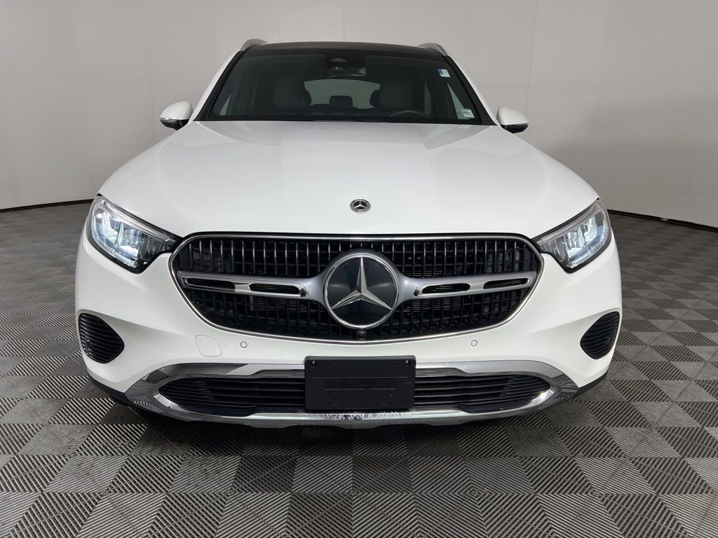 Certified 2025 Mercedes-Benz GLC 300 4MATIC image 23