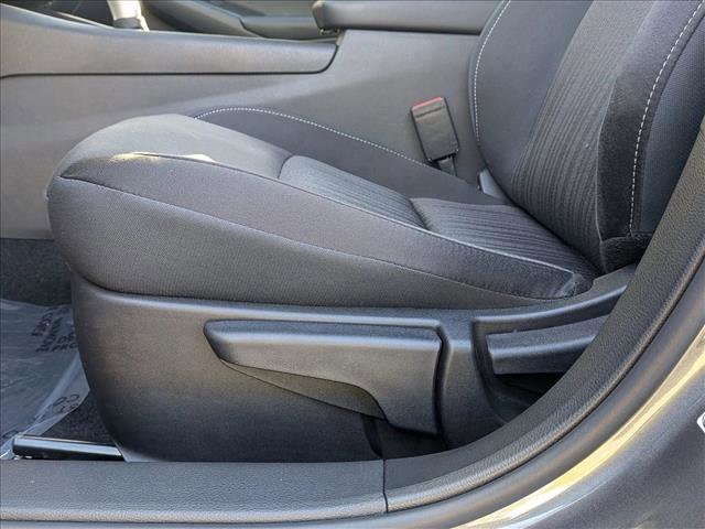 Used 2025 Nissan Altima 2.5 S FWD image 11