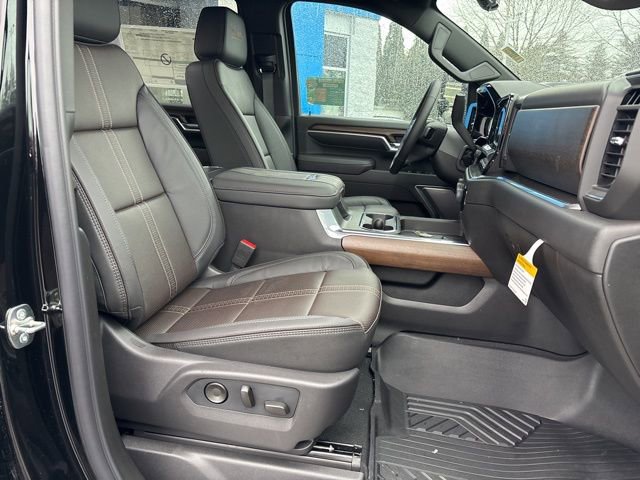 New 2026 Chevrolet Silverado 3500 High Country w/ High Country Premium Package image 40