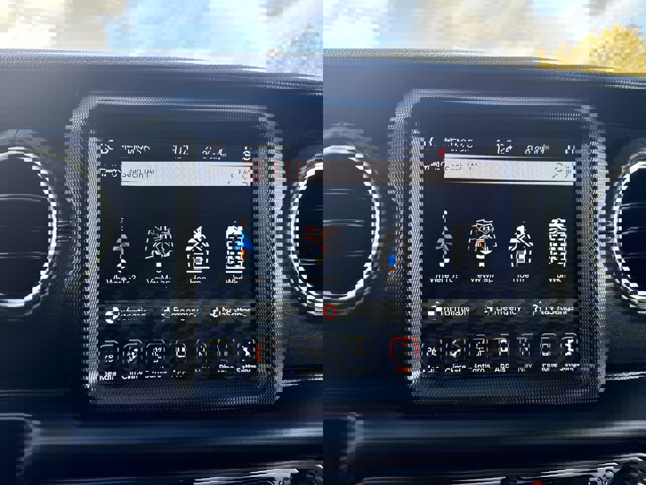 Used 2021 Jeep Wrangler Unlimited Sahara w/ Uconnect 4C Nav & Sound Group image 13