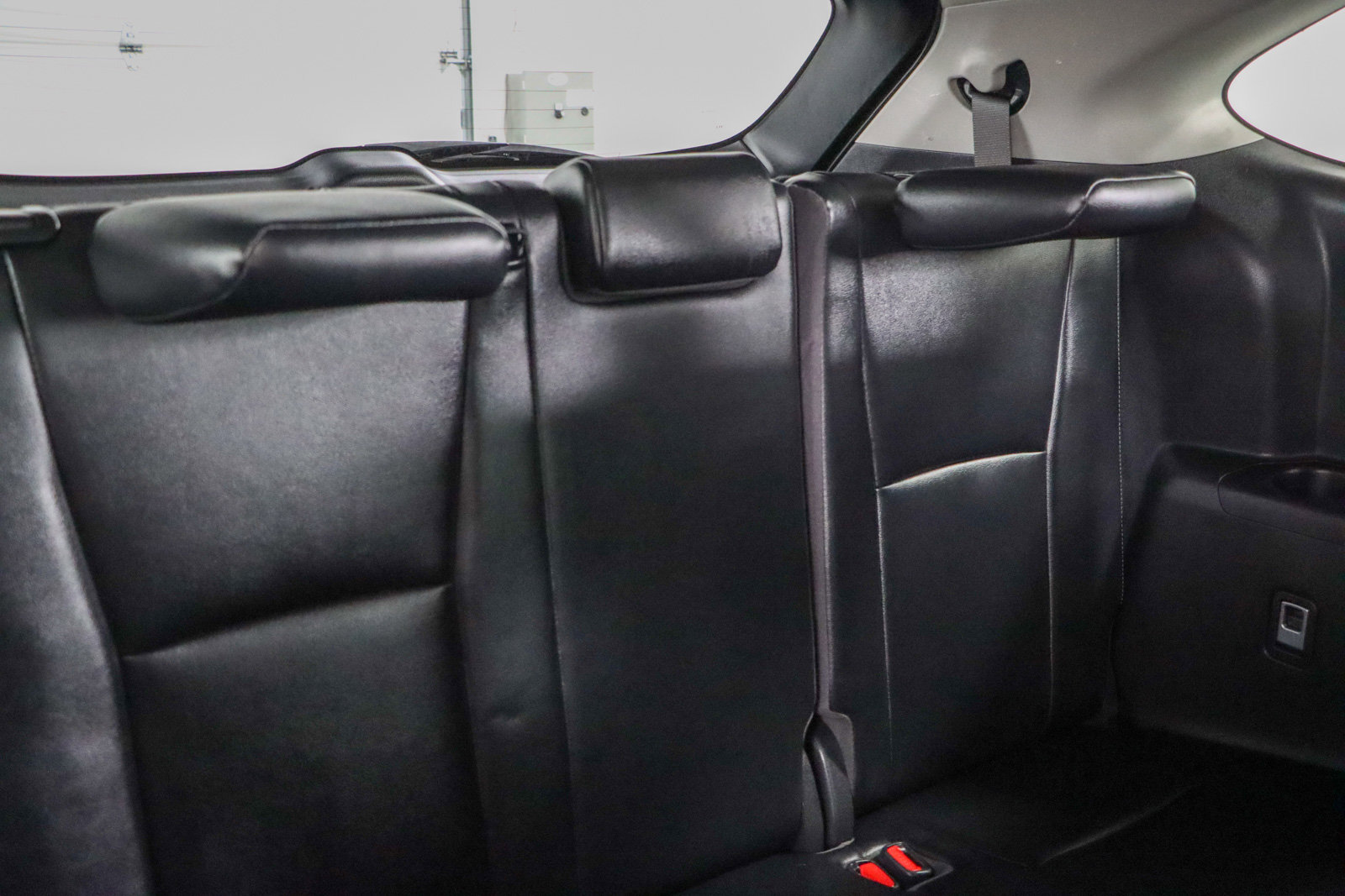 Used 2023 Toyota Highlander Limited image 30