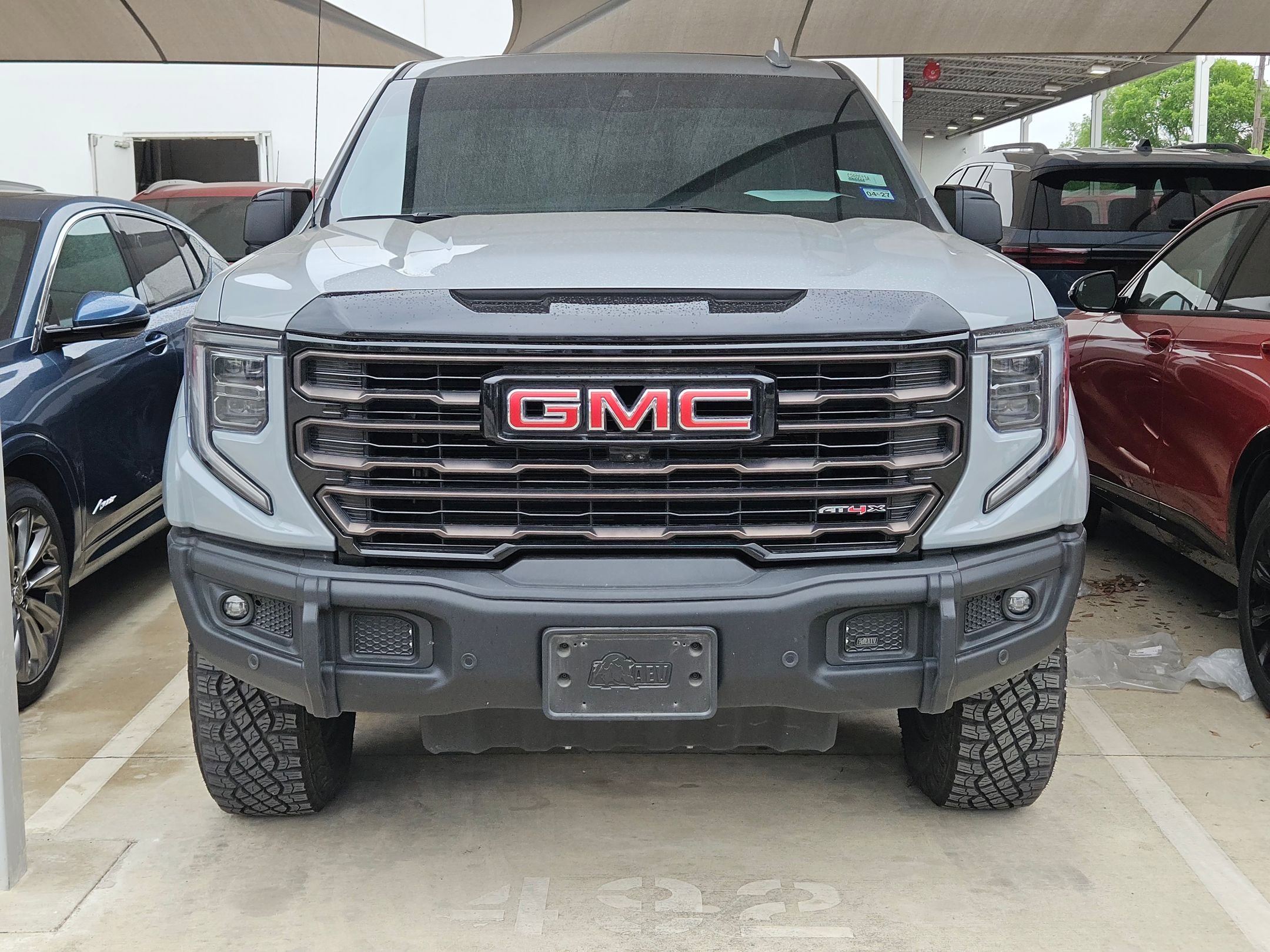 Used 2024 GMC Sierra 1500 AT4X image 5