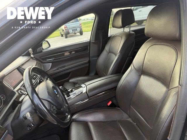 Used 2014 BMW 750Li RWD image 17