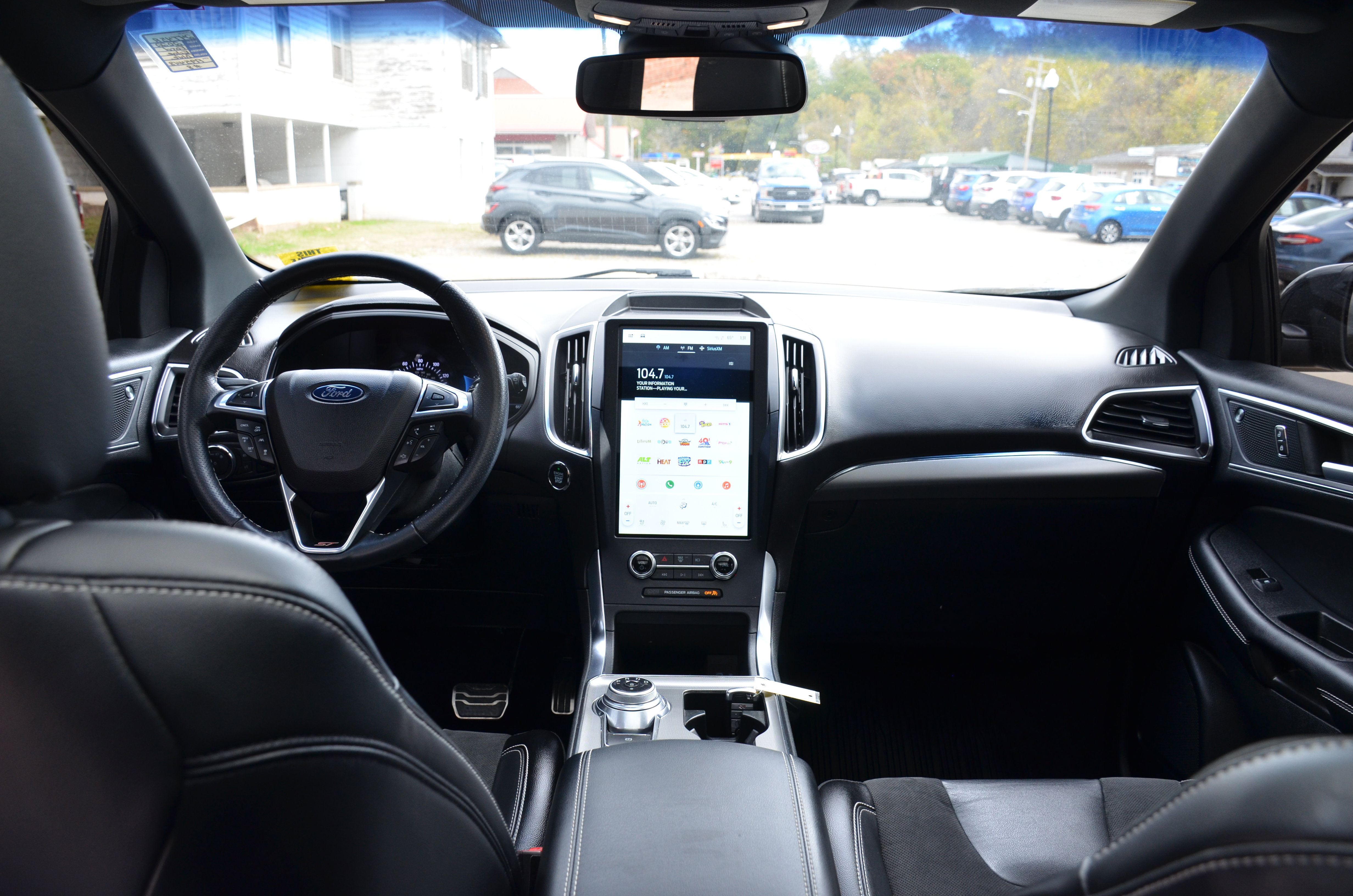 Used 2022 Ford Edge ST w/ Equipment Group 401A image 20