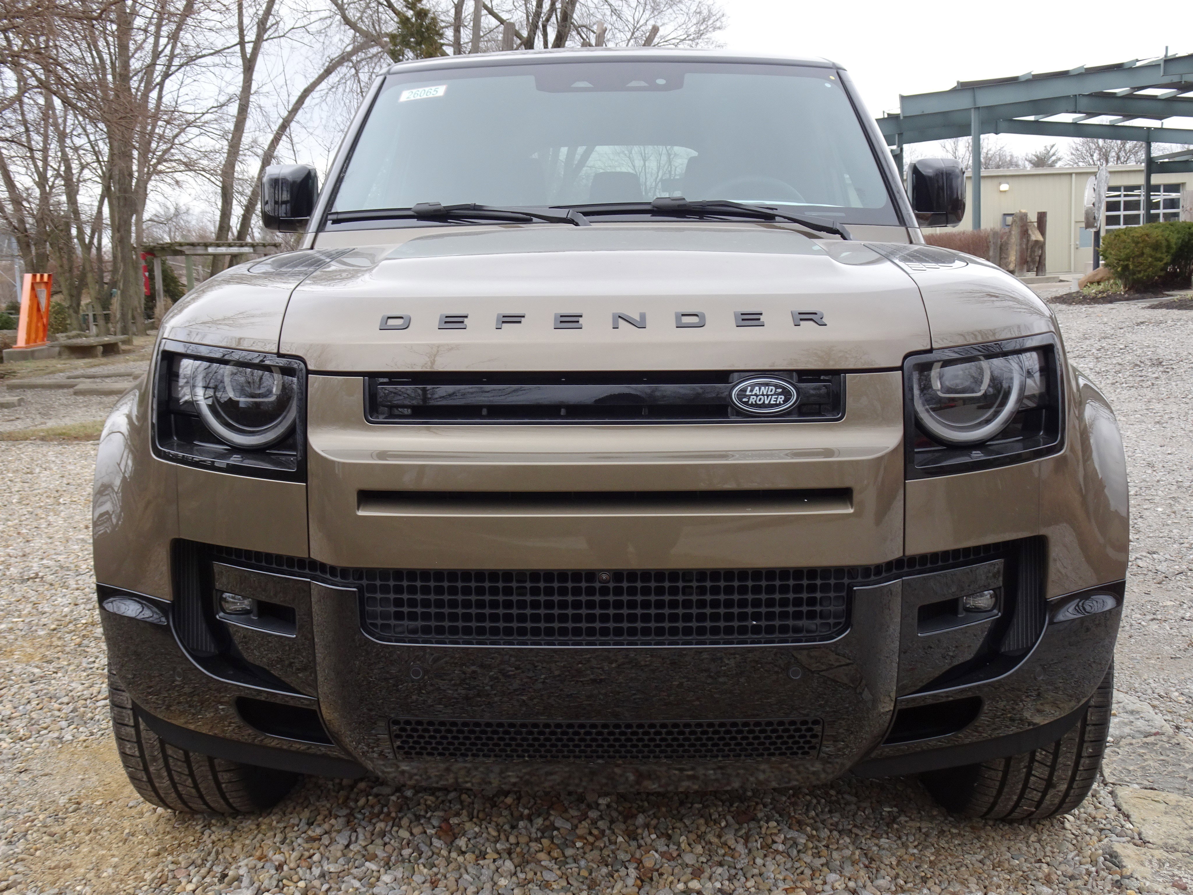 New 2026 Land Rover Defender 110 X-Dynamic SE AWD/4WD image 16