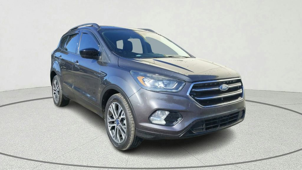 Used 2018 Ford Escape SE w/ SE Sport Appearance Package