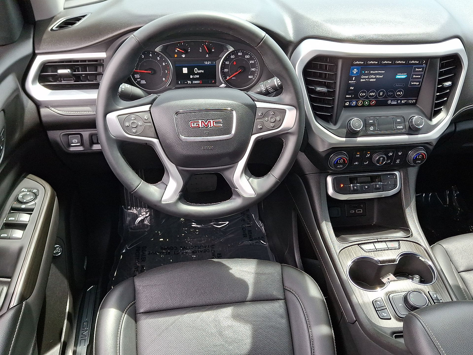 Used 2023 GMC Acadia SLT w/ LPO, Floor Liner Package FWD image 21