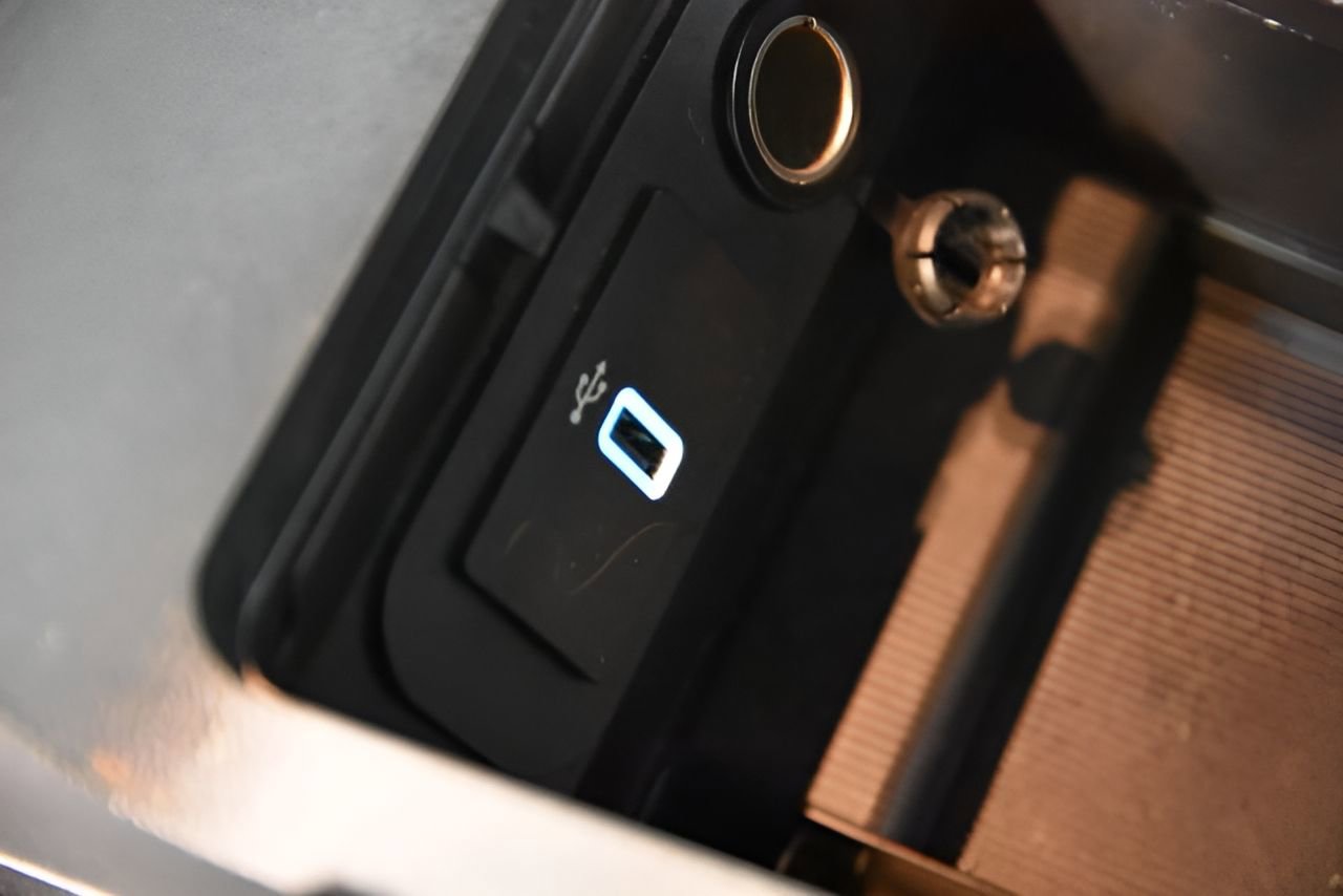 Used 2019 Ford Mustang Coupe w/ Black Accent Package image 28