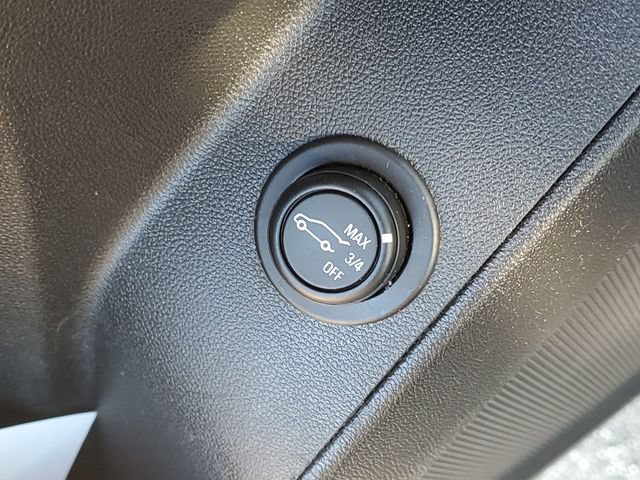 Used 2019 Chevrolet Equinox LT FWD image 26
