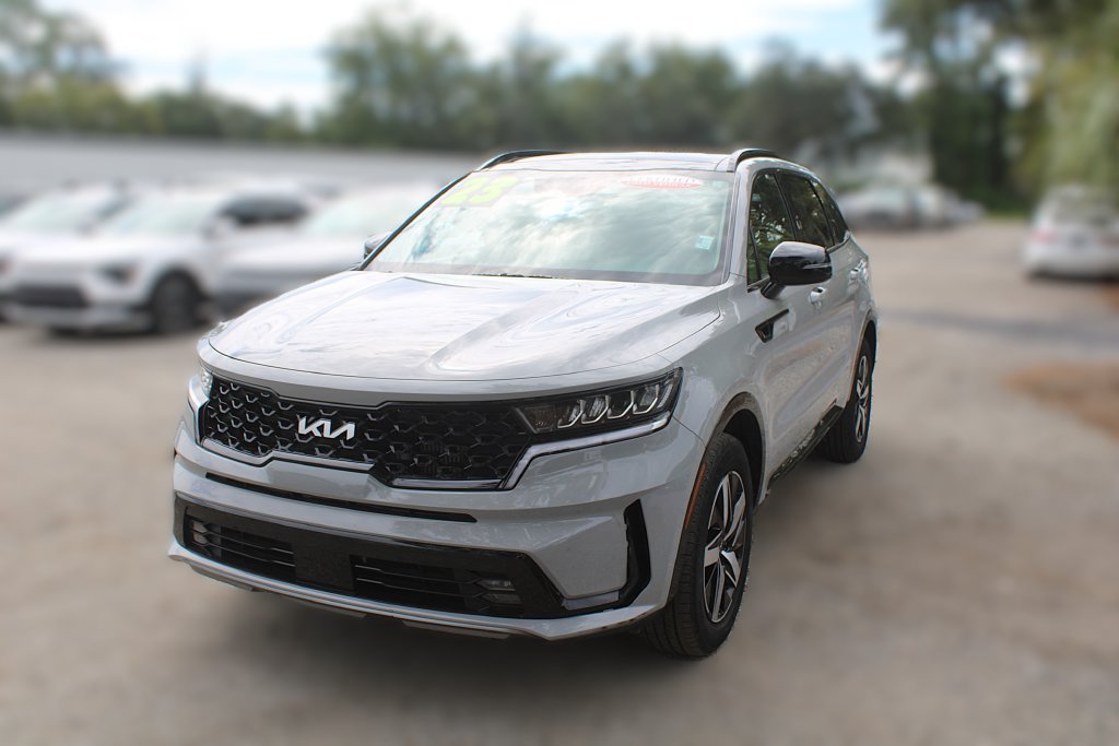 Certified 2023 Kia Sorento EX w/ Panoramic Sunroof Package FWD image 18