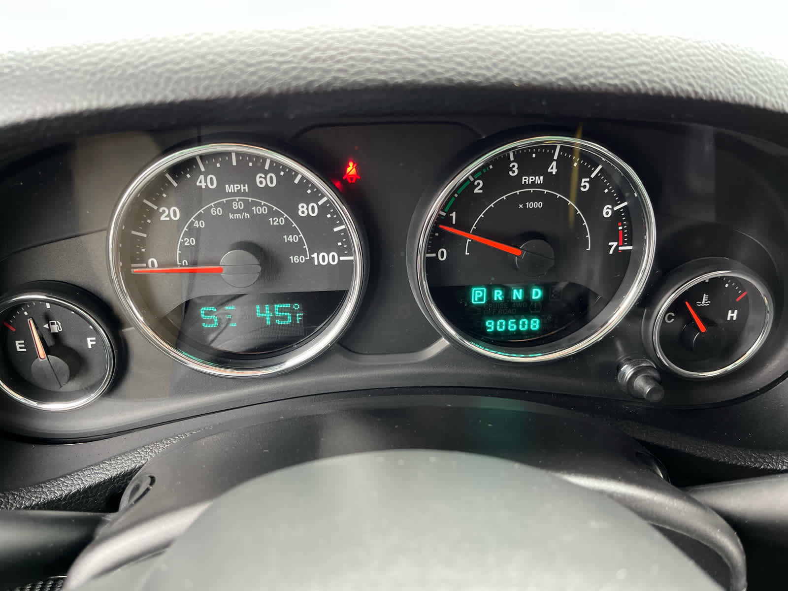 Used 2013 Jeep Wrangler Unlimited Rubicon w/ Connectivity Group image 14