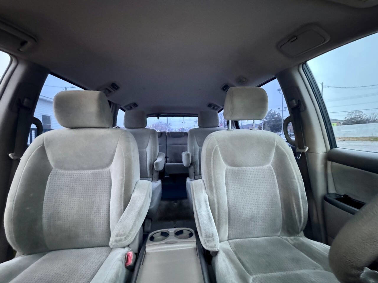 Used 2008 Toyota Sienna CE image 18
