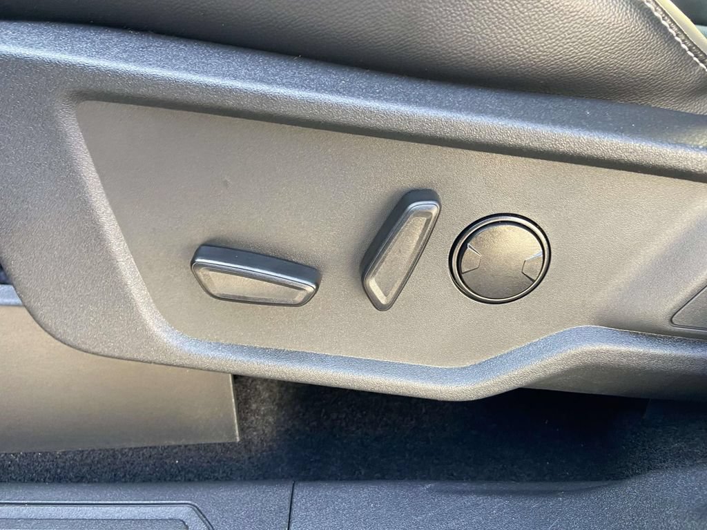 Used 2025 Ford Bronco Outer Banks AWD/4WD image 16