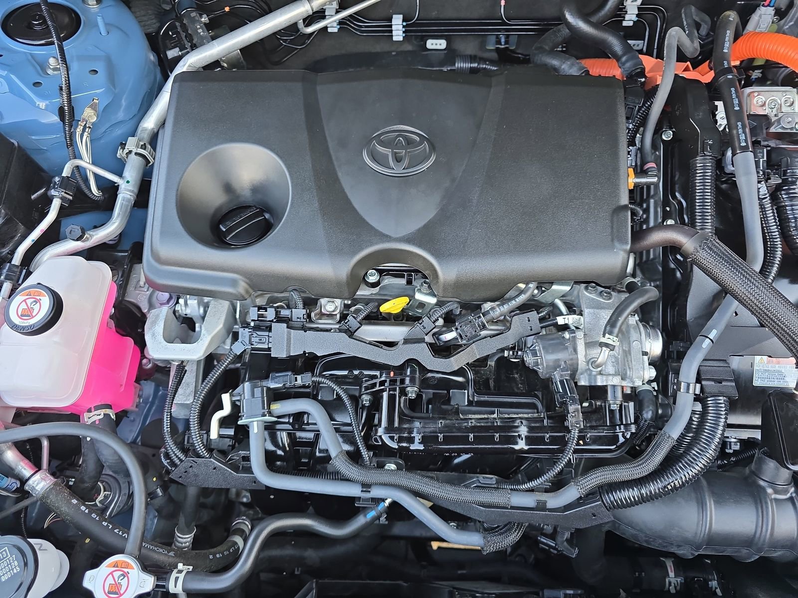 Used 2023 Toyota RAV4 SE image 36