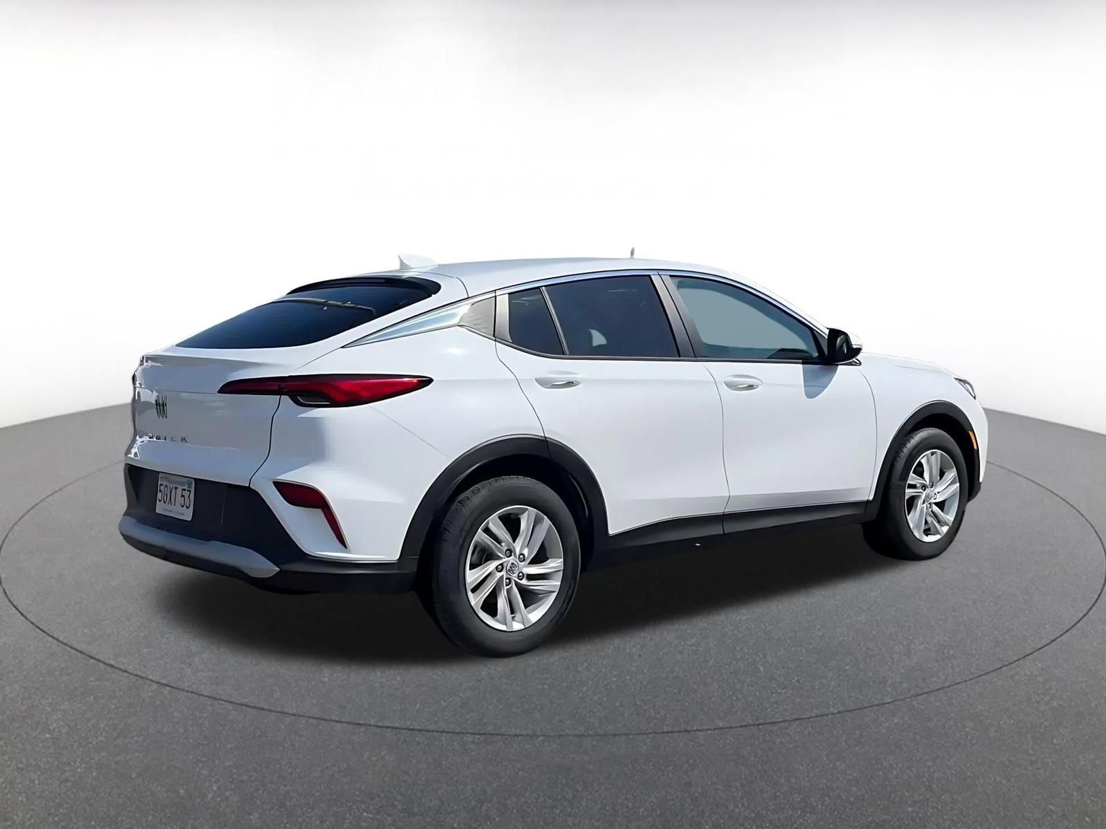 Used 2025 Buick Envista Preferred image 12