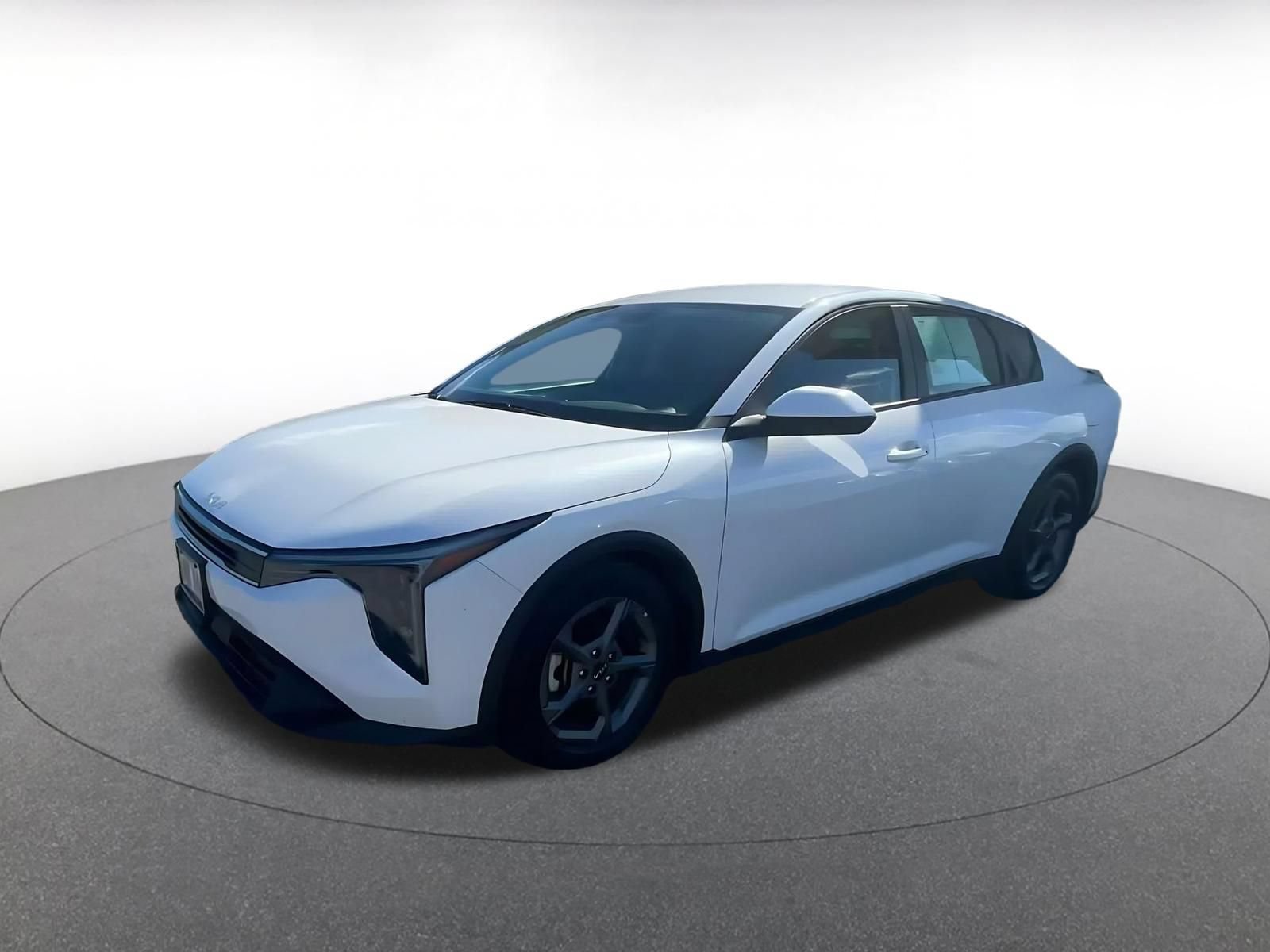 Used 2025 Kia K4 FWD image 7