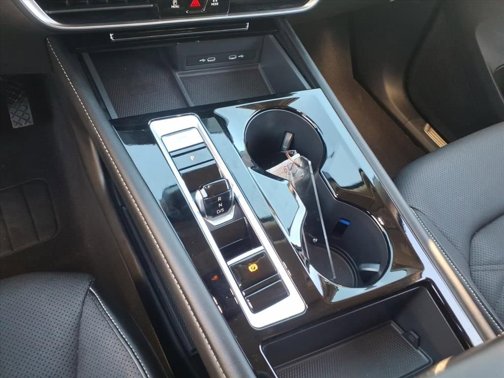 Used 2024 Volkswagen Atlas SE image 28