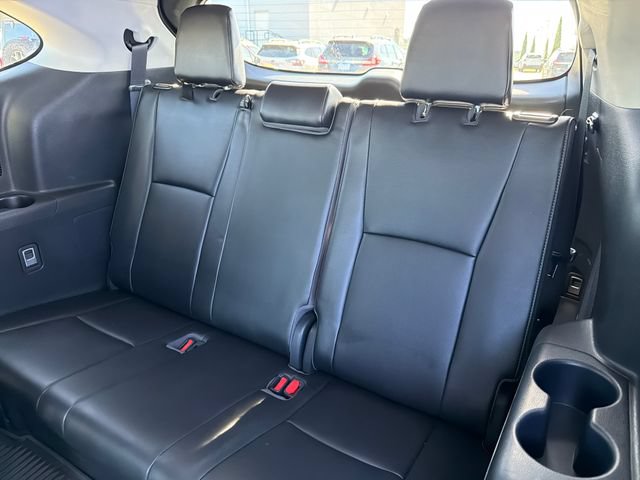 Used 2021 Toyota Highlander Limited AWD/4WD image 23