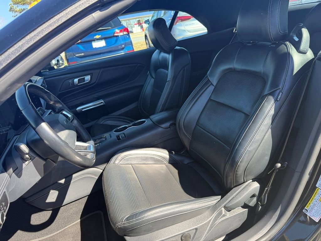 Used 2024 Ford Mustang Premium image 13