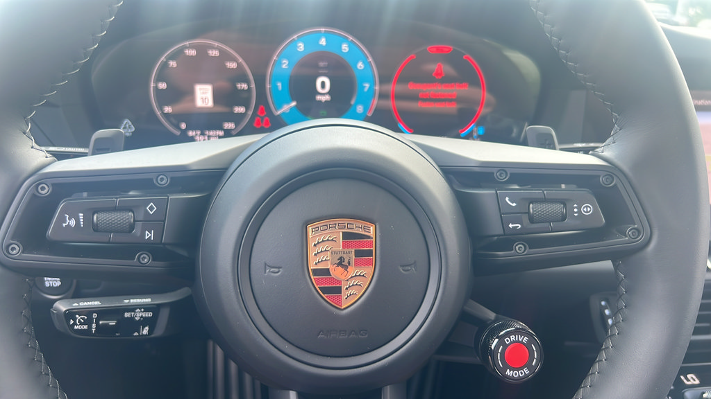 Certified 2026 Porsche 911 Carrera GTS RWD image 35
