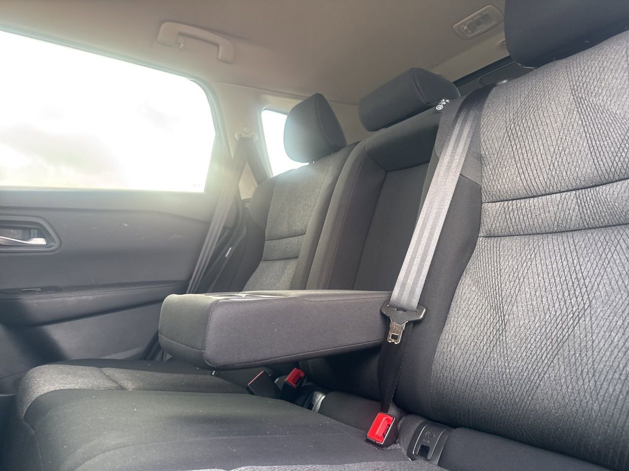 Certified 2024 Nissan Rogue SV image 36
