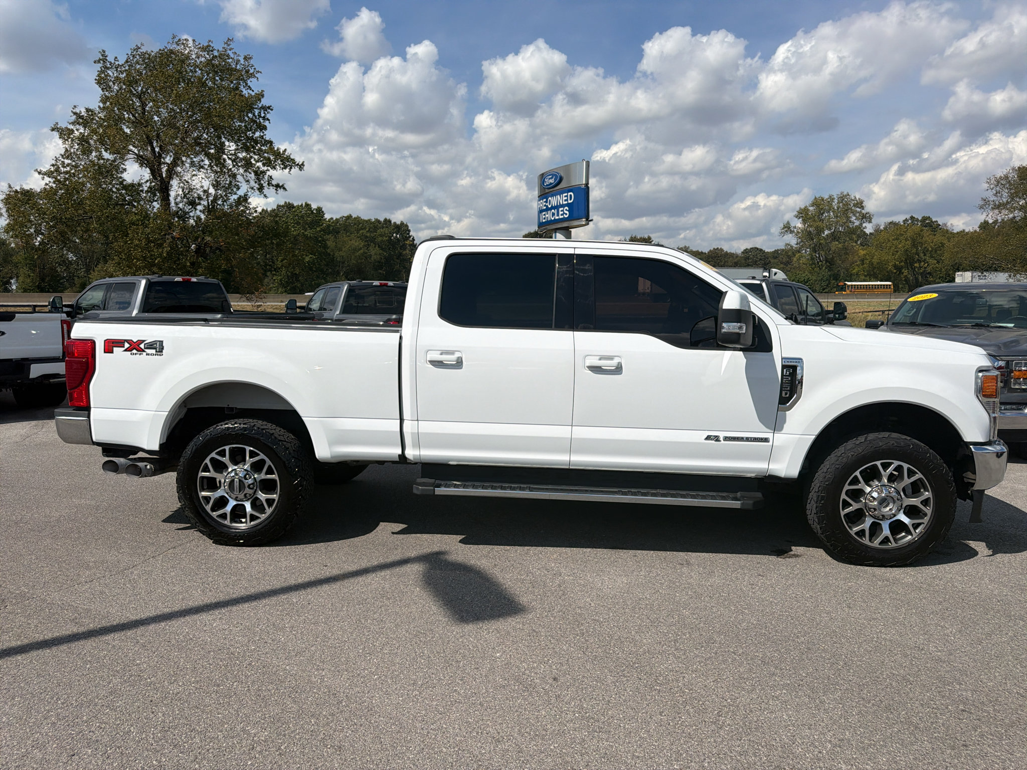 Used 2021 Ford F250 Lariat w/ Lariat Value Package AWD/4WD image 4
