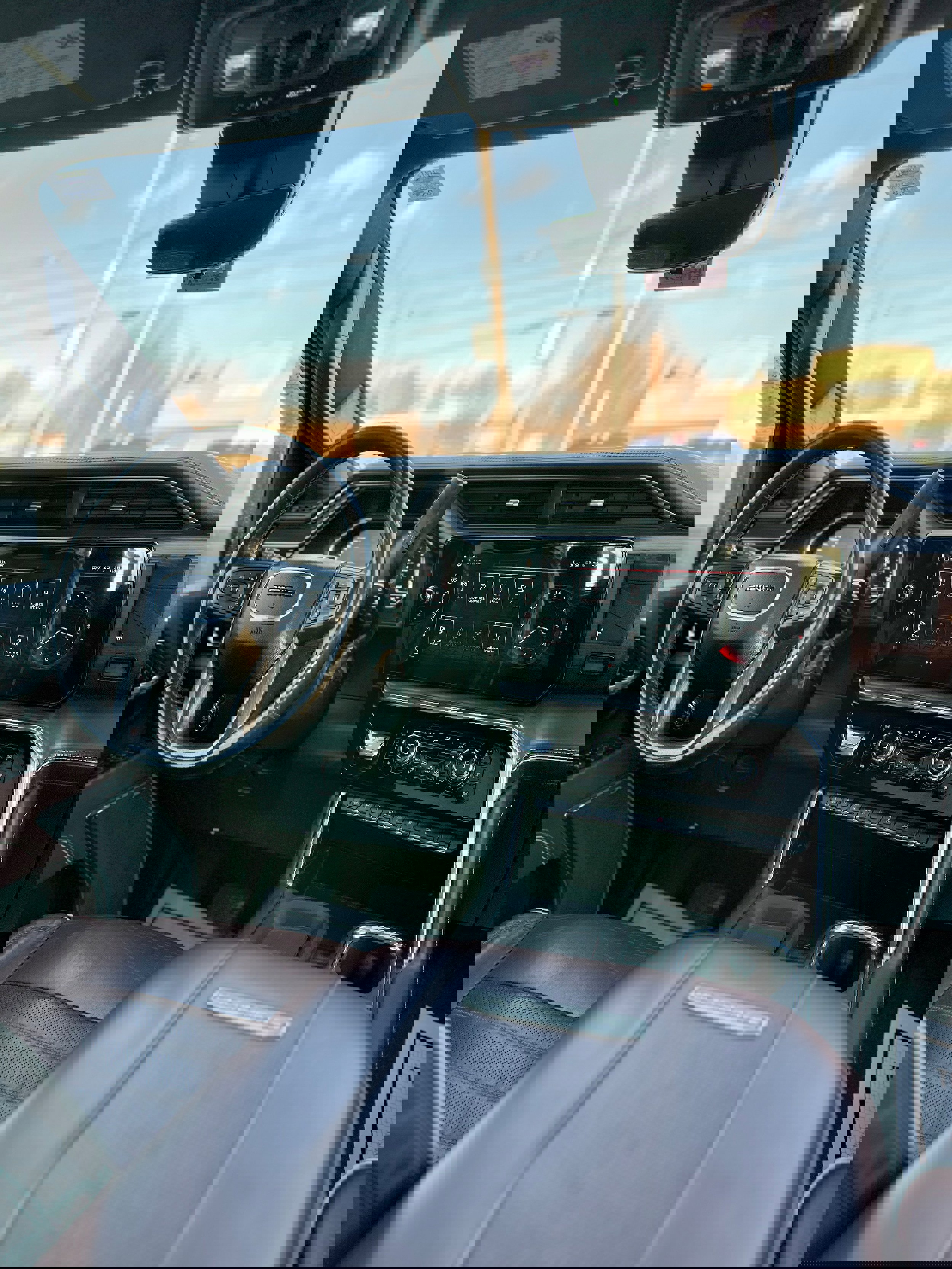 Used 2024 GMC Sierra 2500 Denali Ultimate image 13