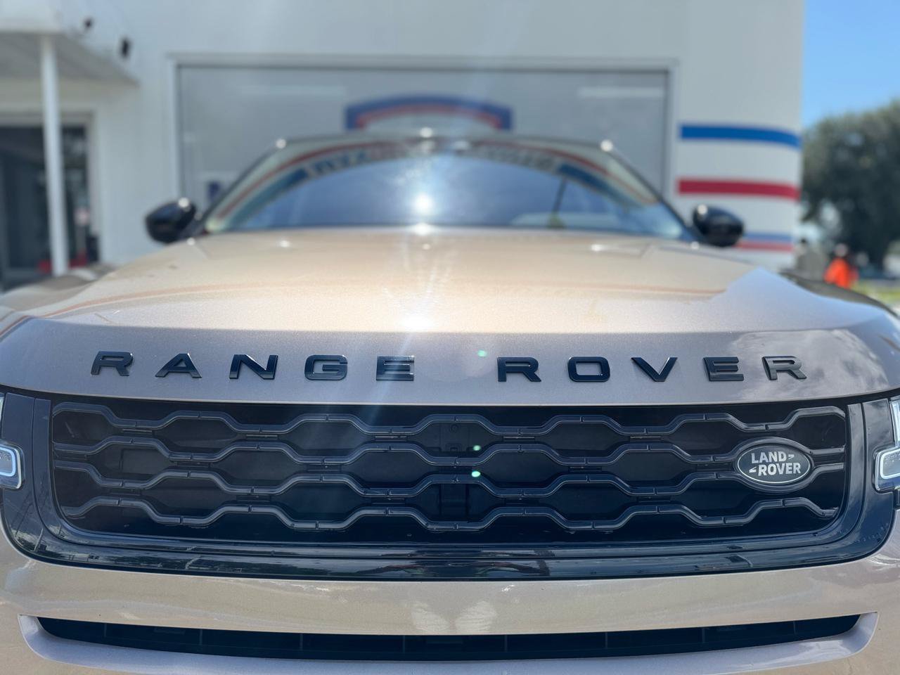 Used 2020 Land Rover Range Rover Evoque S AWD/4WD image 11