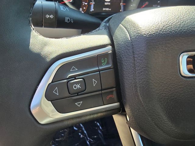 Used 2025 Jeep Compass Limited AWD/4WD image 27