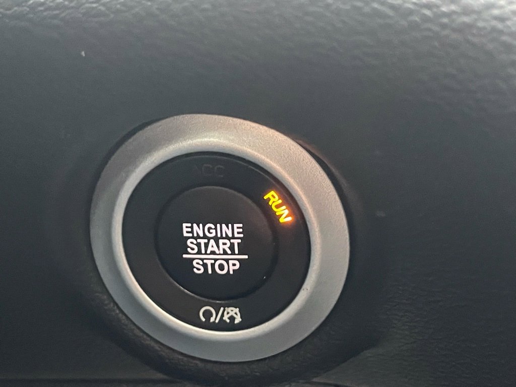 Used 2019 Chrysler Pacifica Touring-L Plus w/ Advanced Safetytec Group image 41