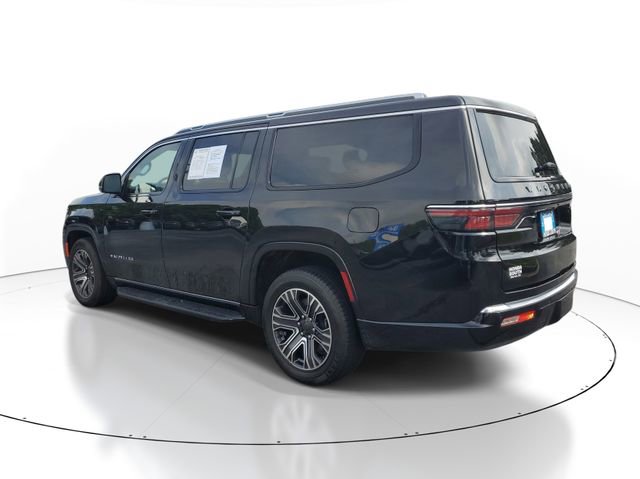 Used 2024 Jeep Wagoneer L Series II w/ Flexible Seating Group RWD image 4