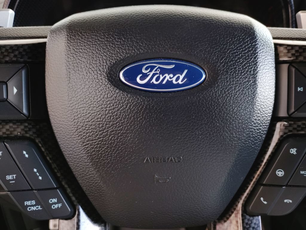 Used 2018 Ford F150 Raptor w/ Equipment Group 802A Luxury AWD/4WD image 31