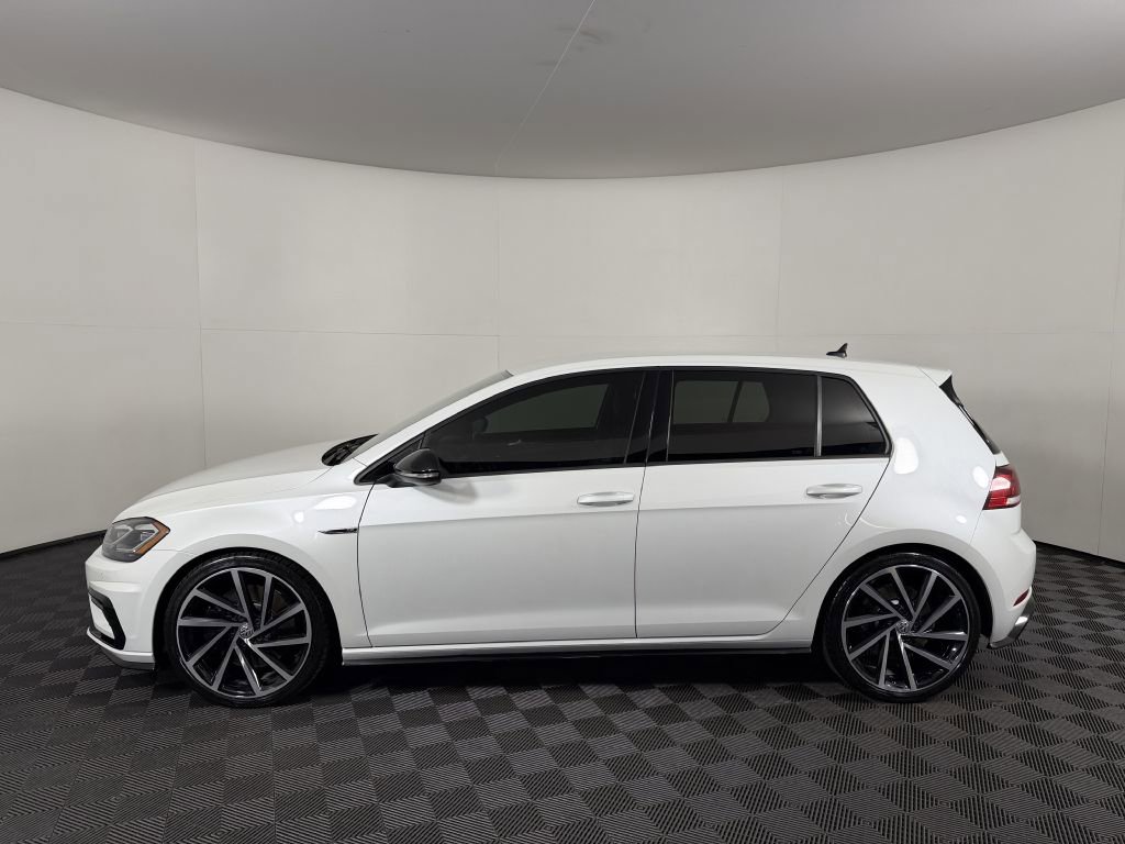 Used 2018 Volkswagen Golf 4-Door AWD/4WD image 5