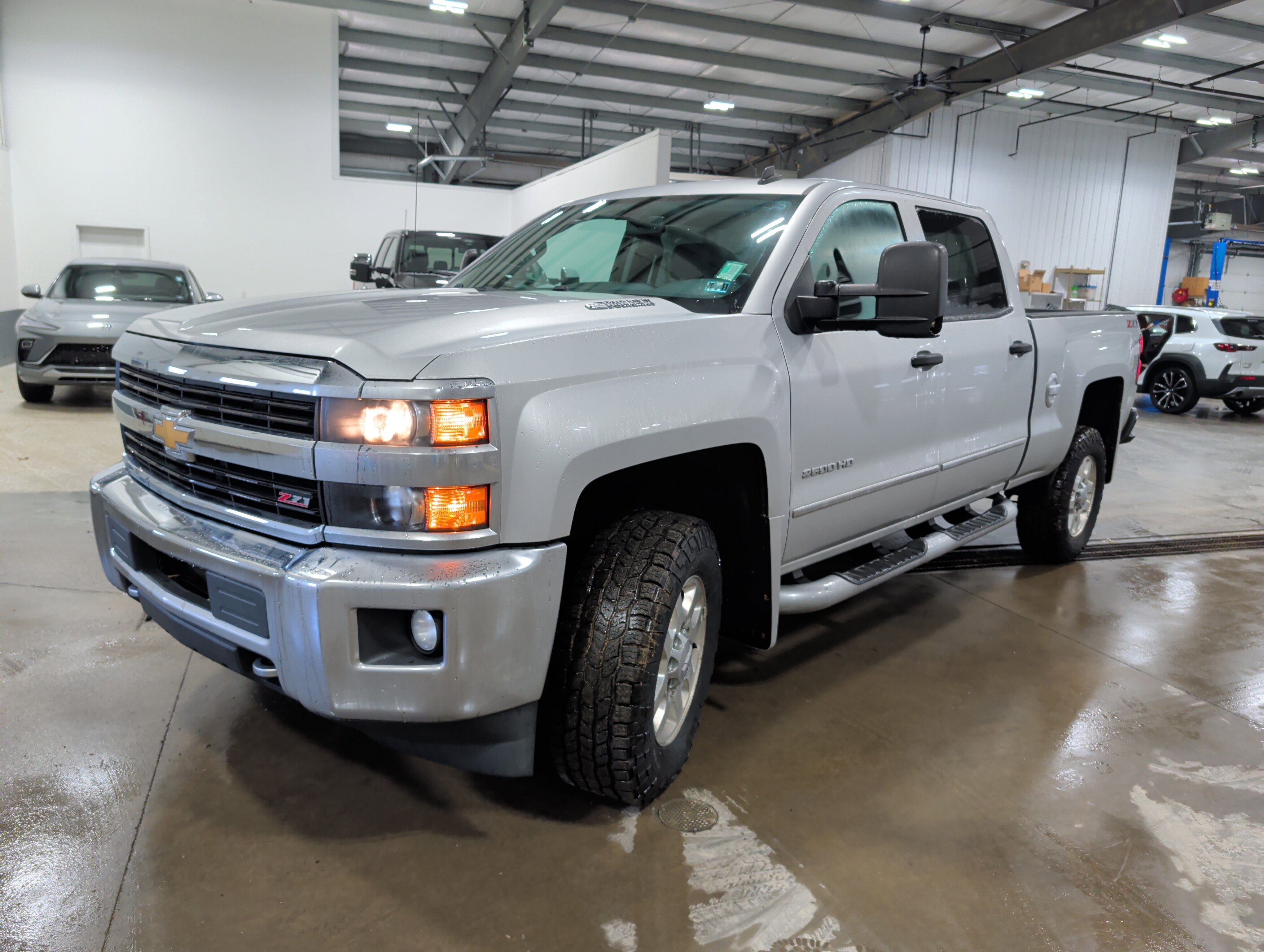 Used 2015 Chevrolet Silverado 2500 LT w/ Z71 Package, Off-Road image 6
