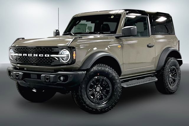 New 2026 Ford Bronco Badlands image 2