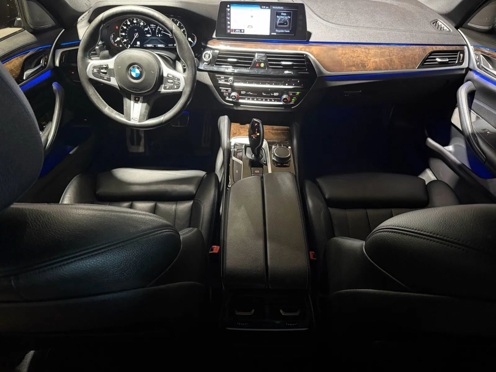 Used 2018 BMW 540i xDrive AWD/4WD image 8