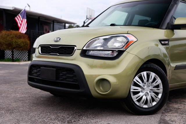 Used 2013 Kia Soul image 26
