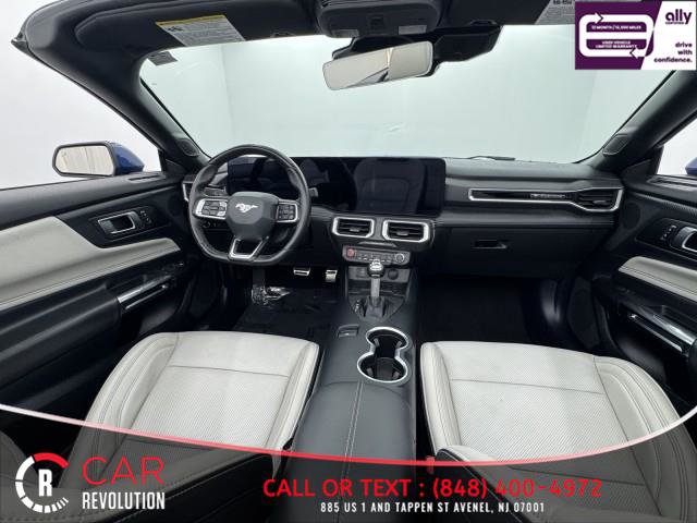 Used 2024 Ford Mustang Premium image 19