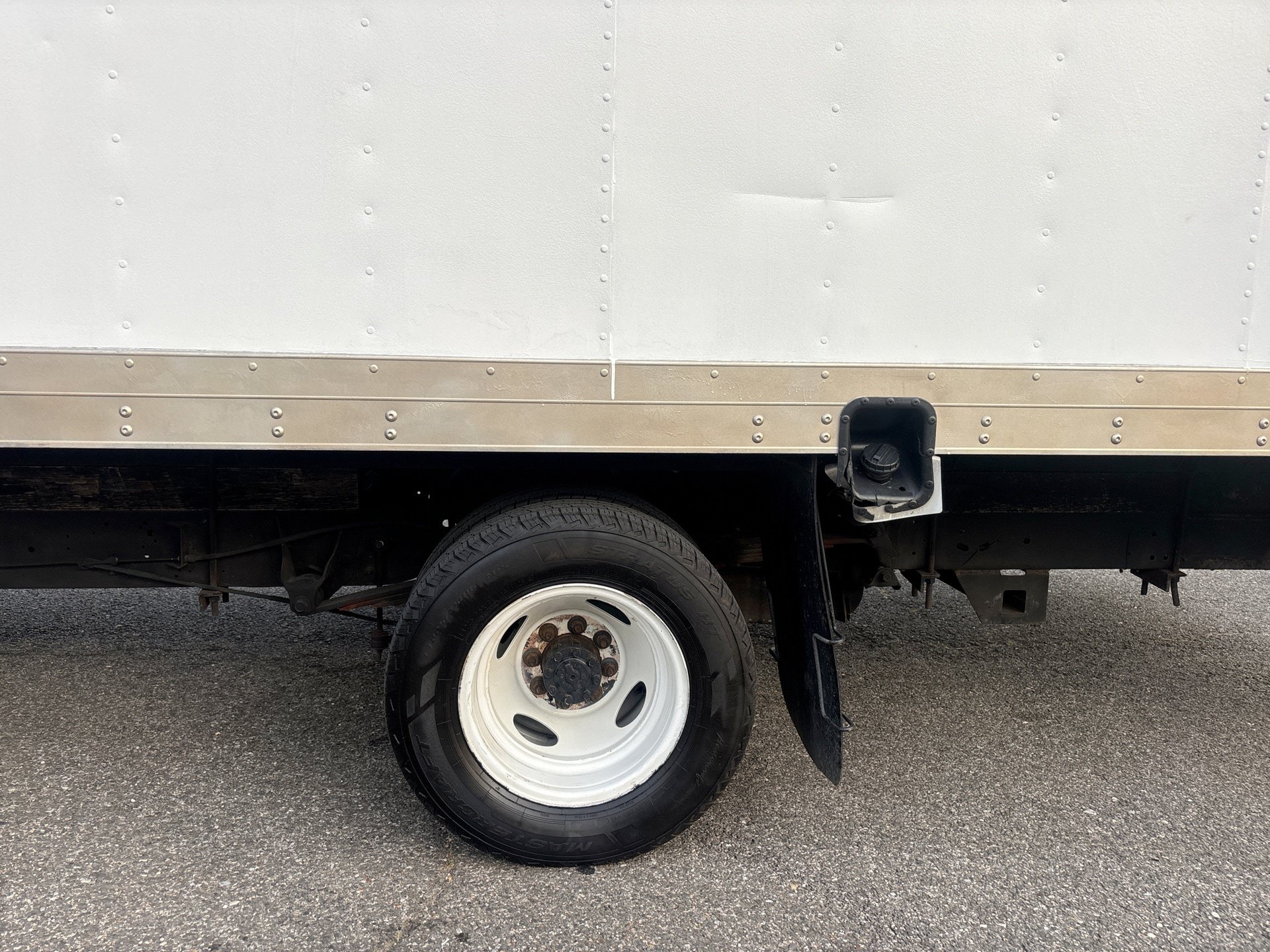 Used 2019 Ford E-350 and Econoline 350 Super Duty RWD image 24