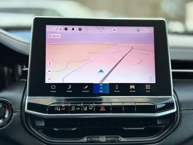 Used 2022 Jeep Compass High Altitude w/ (RED) Package image 15