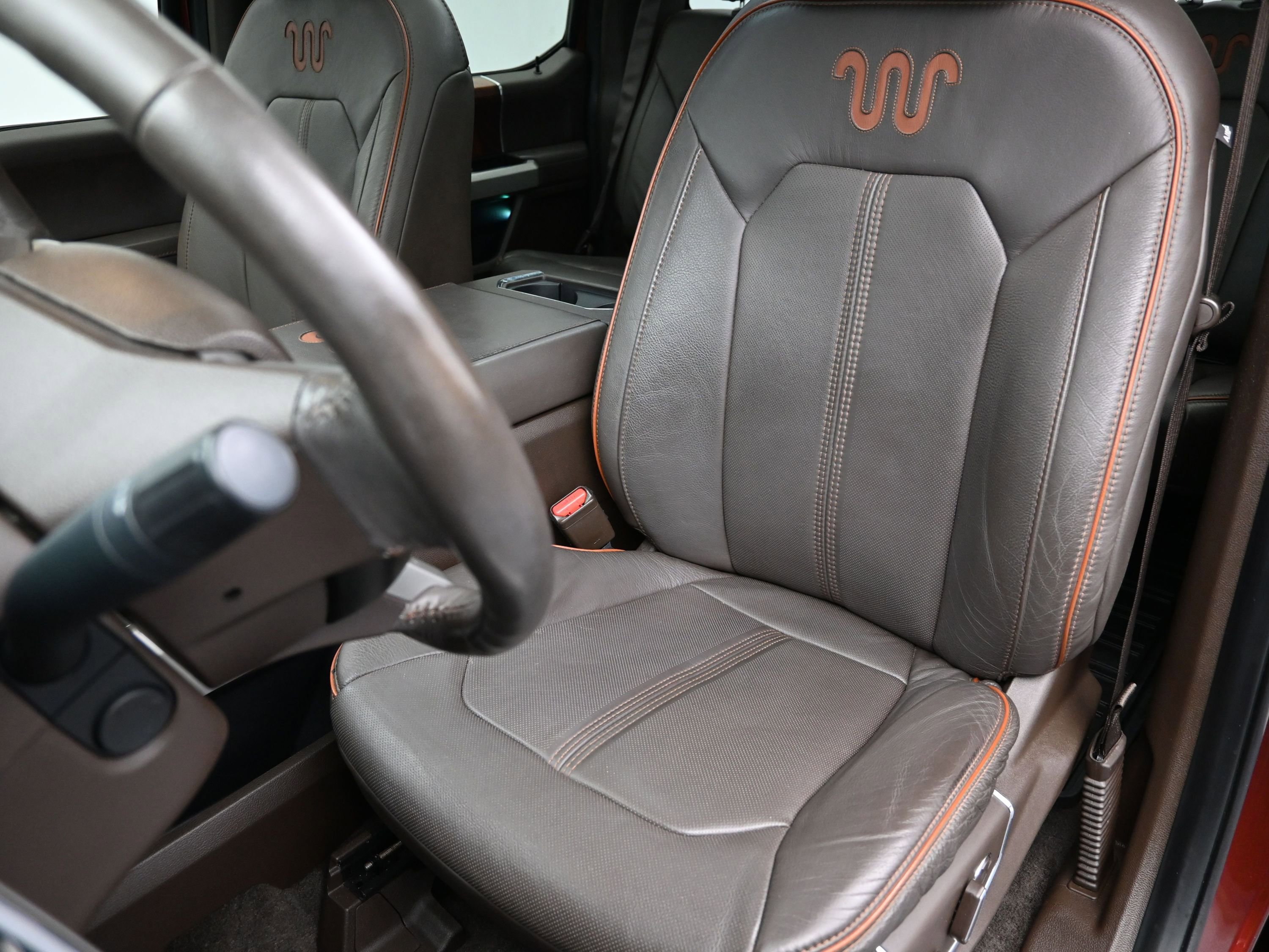 Used 2016 Ford F150 King Ranch w/ Equipment Group 601A Luxury image 21