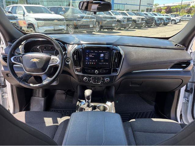 Used 2023 Chevrolet Traverse LT FWD image 9