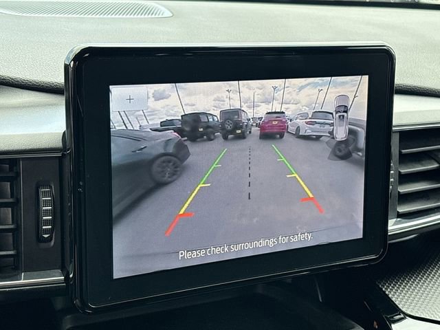 Used 2024 Ford Explorer ST-Line w/ Class IV Trailer Tow Package AWD/4WD image 27