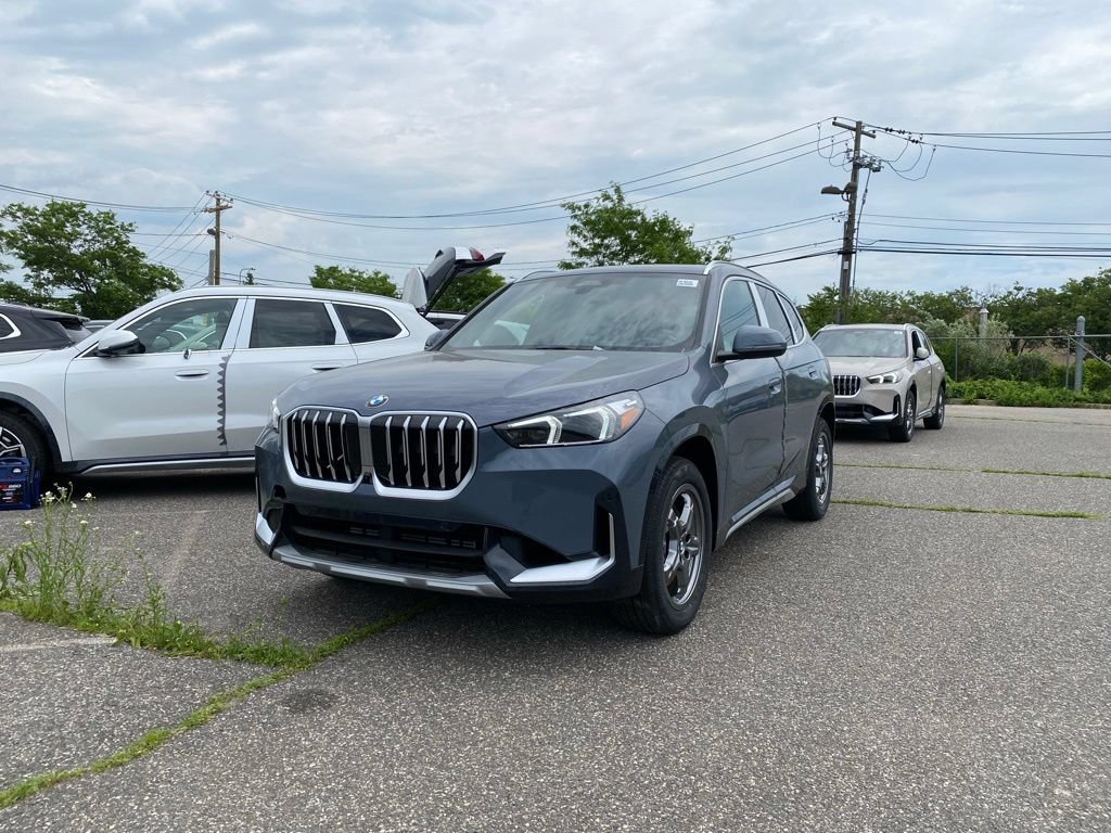 New 2026 BMW X1 xDrive28i w/ Technology Package