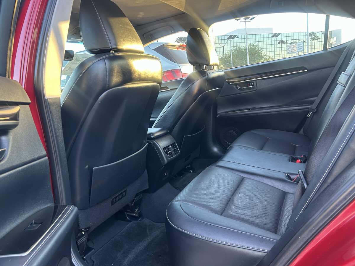 Used 2016 Lexus ES 350 image 7