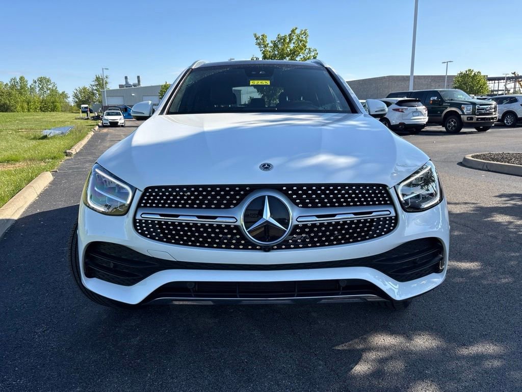 Used 2022 Mercedes-Benz GLC 300 4MATIC image 2