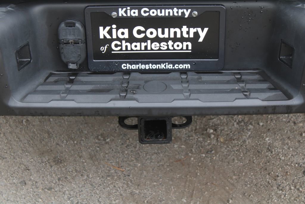 Used 2023 Nissan Frontier SV w/ SV Convenience Package image 12