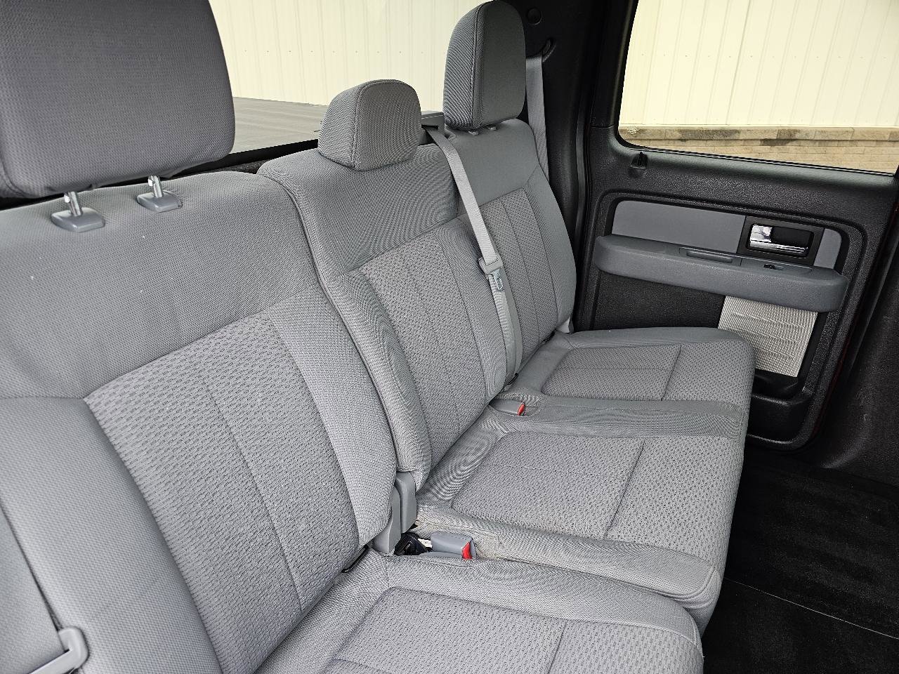 Used 2014 Ford F150 XLT image 17