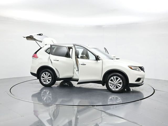 Used 2015 Nissan Rogue SV AWD/4WD image 52